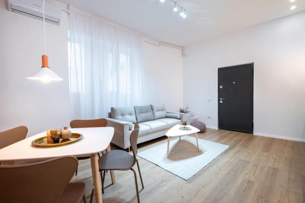 Gorgeous Bucharest Apartments Old Town Ngoại thất bức ảnh